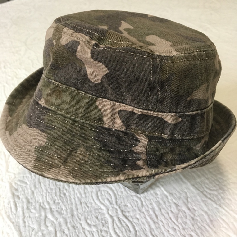 3-6m (6/$20) Camouflage Hat